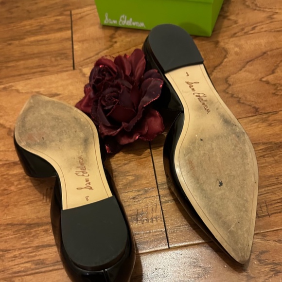 Sam Edelman. Paten, leather flats. - Picture 3 of 4